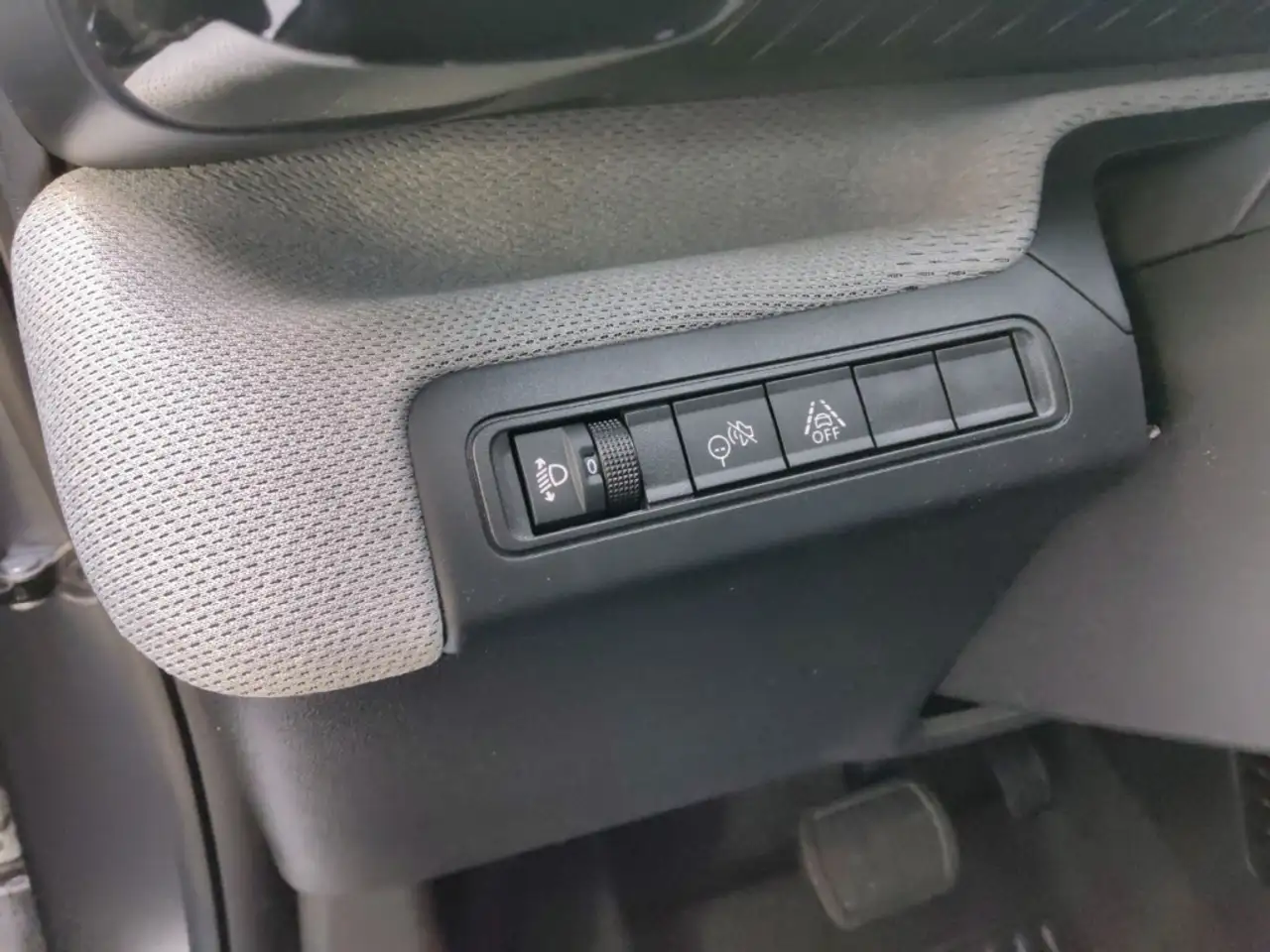 Citroen C3 Aircross MAX 11kw-Lader Winter-Paket Allwetter HeadUp-Displ 18
