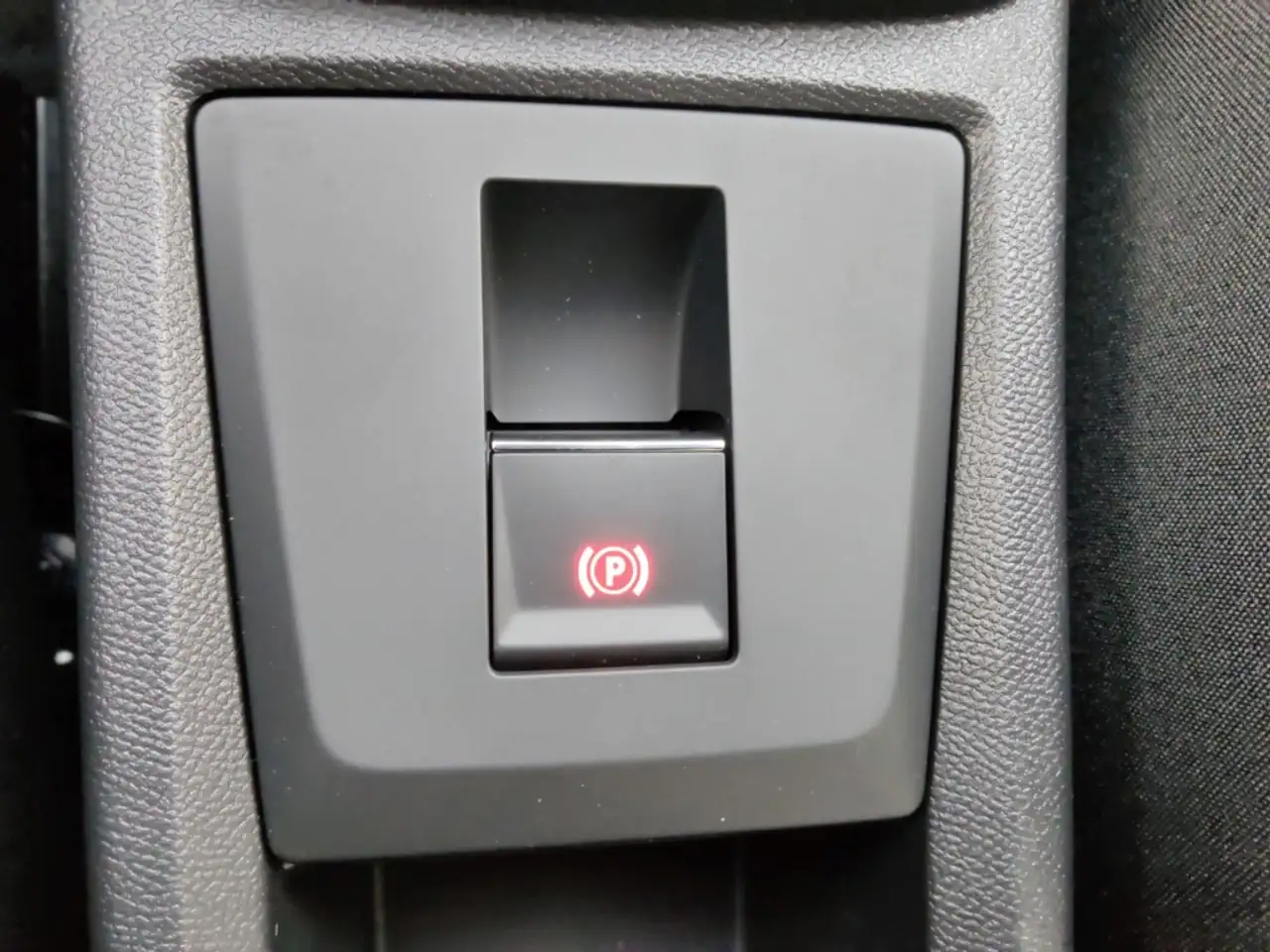 Citroen C3 Aircross MAX 11kw-Lader Winter-Paket Allwetter HeadUp-Displ 29