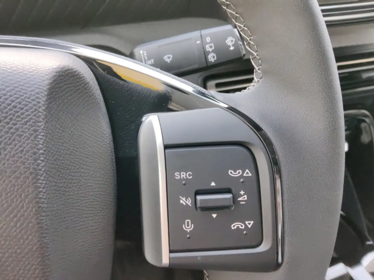 Citroen C3 Aircross MAX 11kw-Lader Winter-Paket Allwetter HeadUp-Displ 20