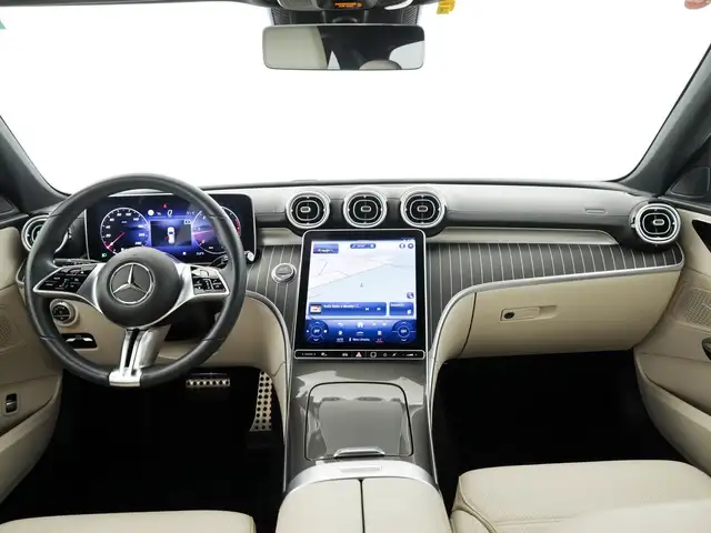 Mercedes-Benz C-Class view 9