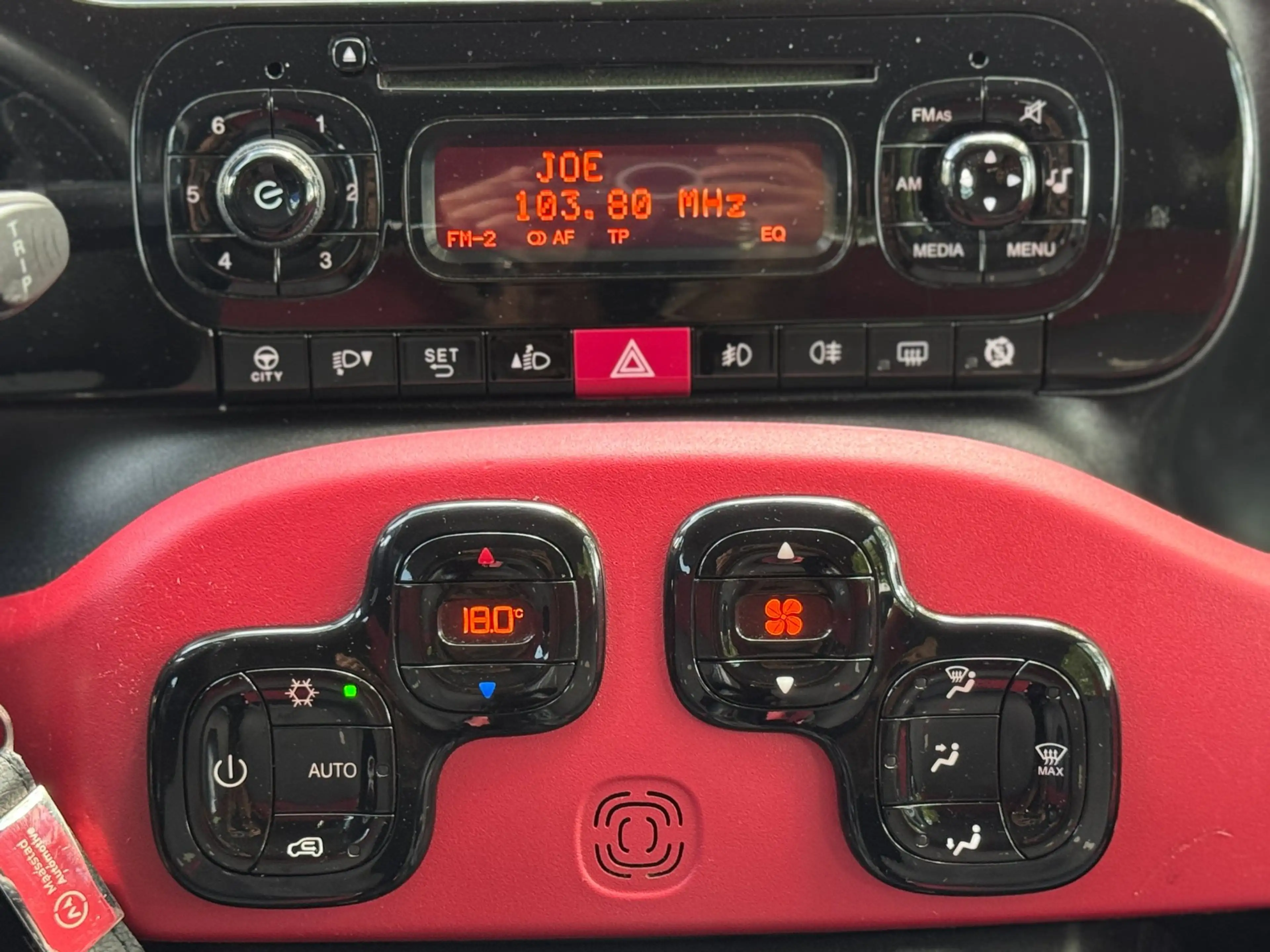 Fiat Panda 0.9 TwinAir Lounge Luxe uitvoering Vol onderhouden — photo 43