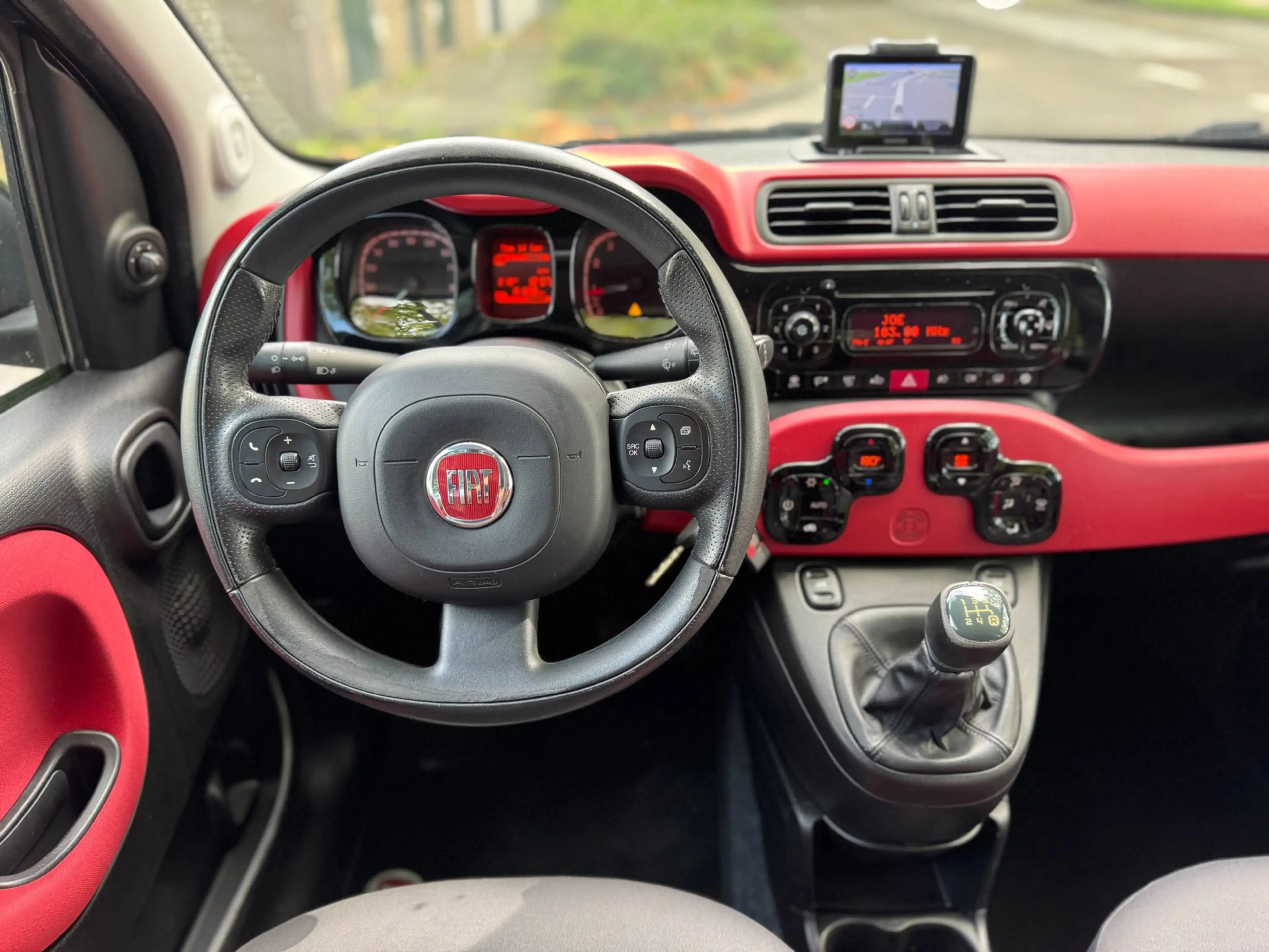 Fiat Panda 0.9 TwinAir Lounge Luxe uitvoering Vol onderhouden — photo 34
