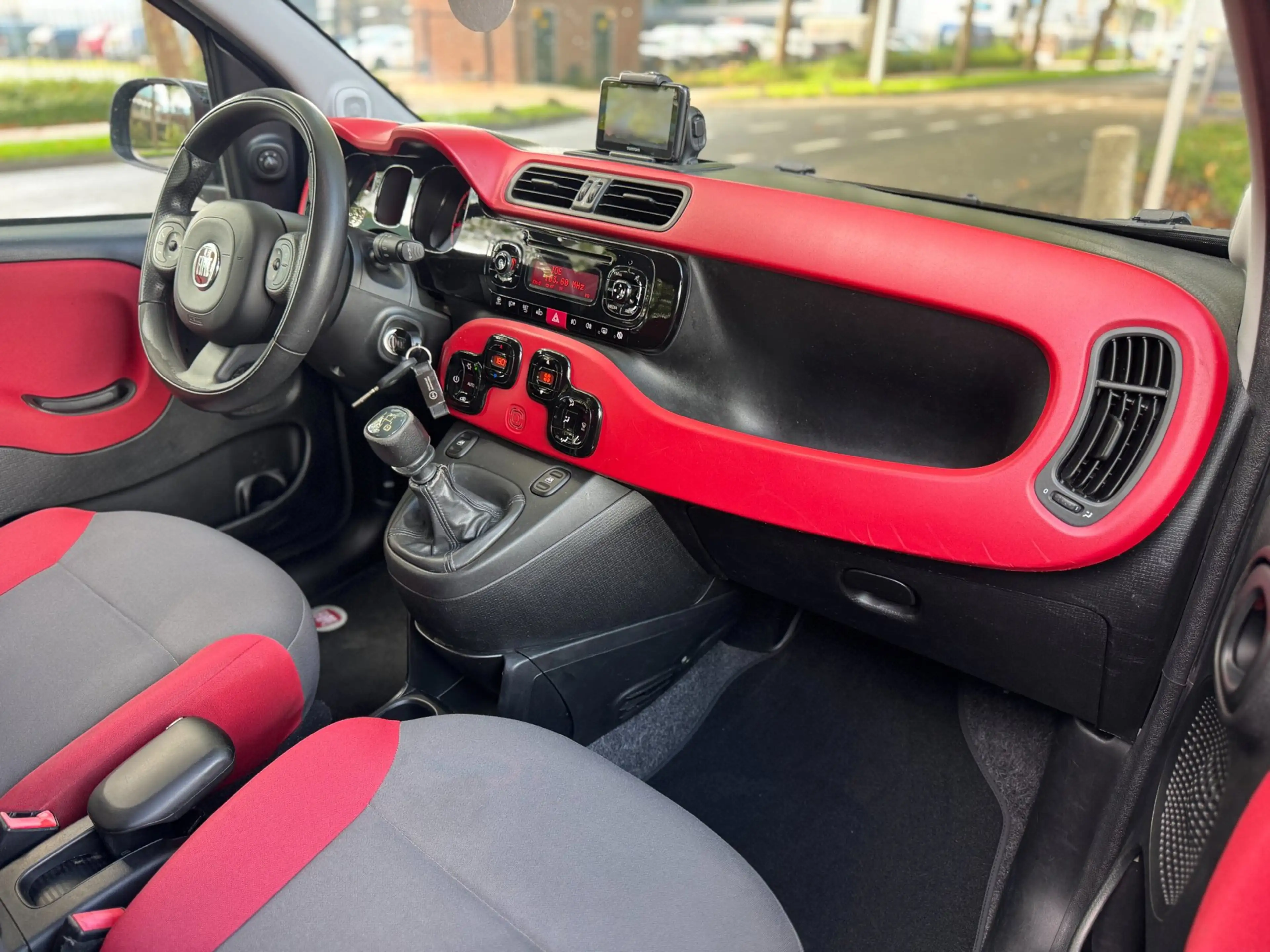 Fiat Panda 0.9 TwinAir Lounge Luxe uitvoering Vol onderhouden — photo 50