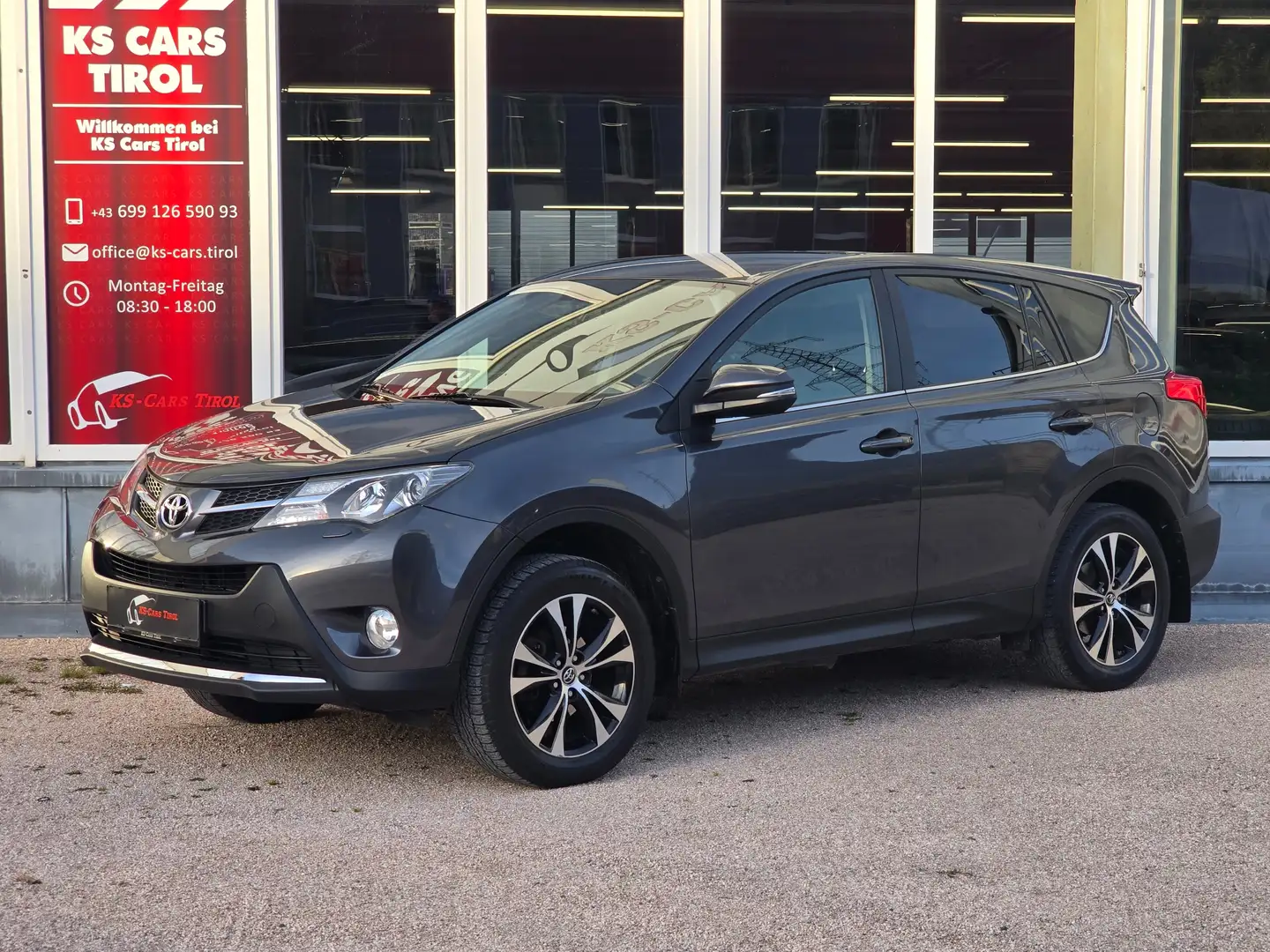 Toyota RAV 4 2,2 D-4D Elegance 4WD Grau - 1