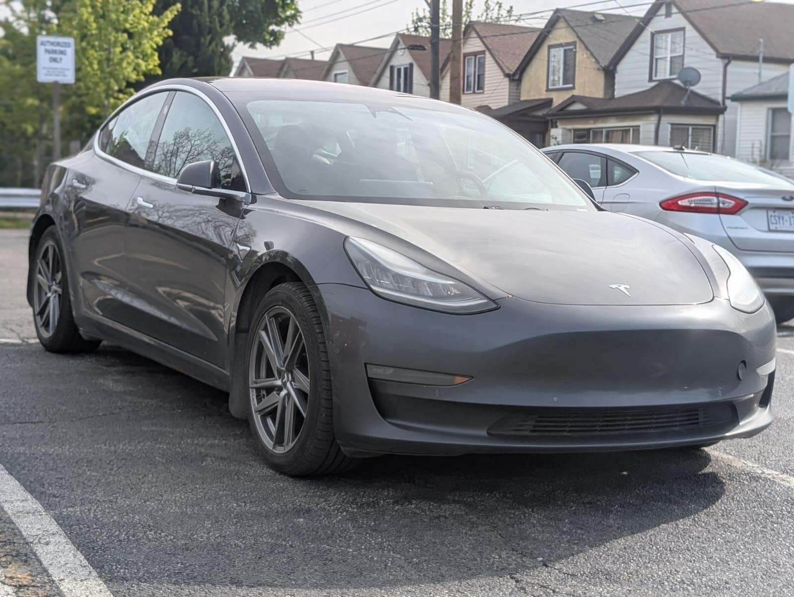 2018 Tesla Model 3 AWD PERFORMANCE alt 2