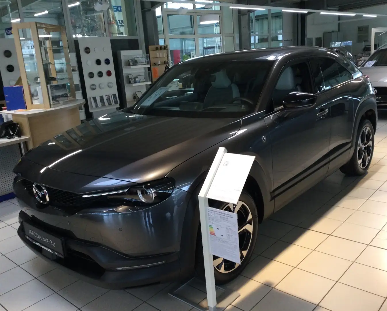 Mazda MX-30 e-SKYACTIV R-EV ADVANTAGE MC Gri - 2