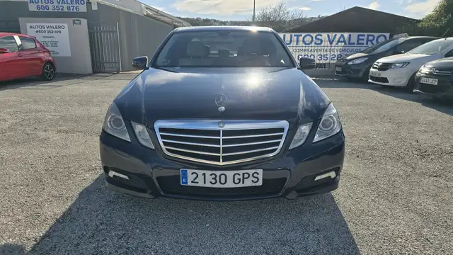 Mercedes-Benz E 250 250CDI BE Avantgarde Aut.