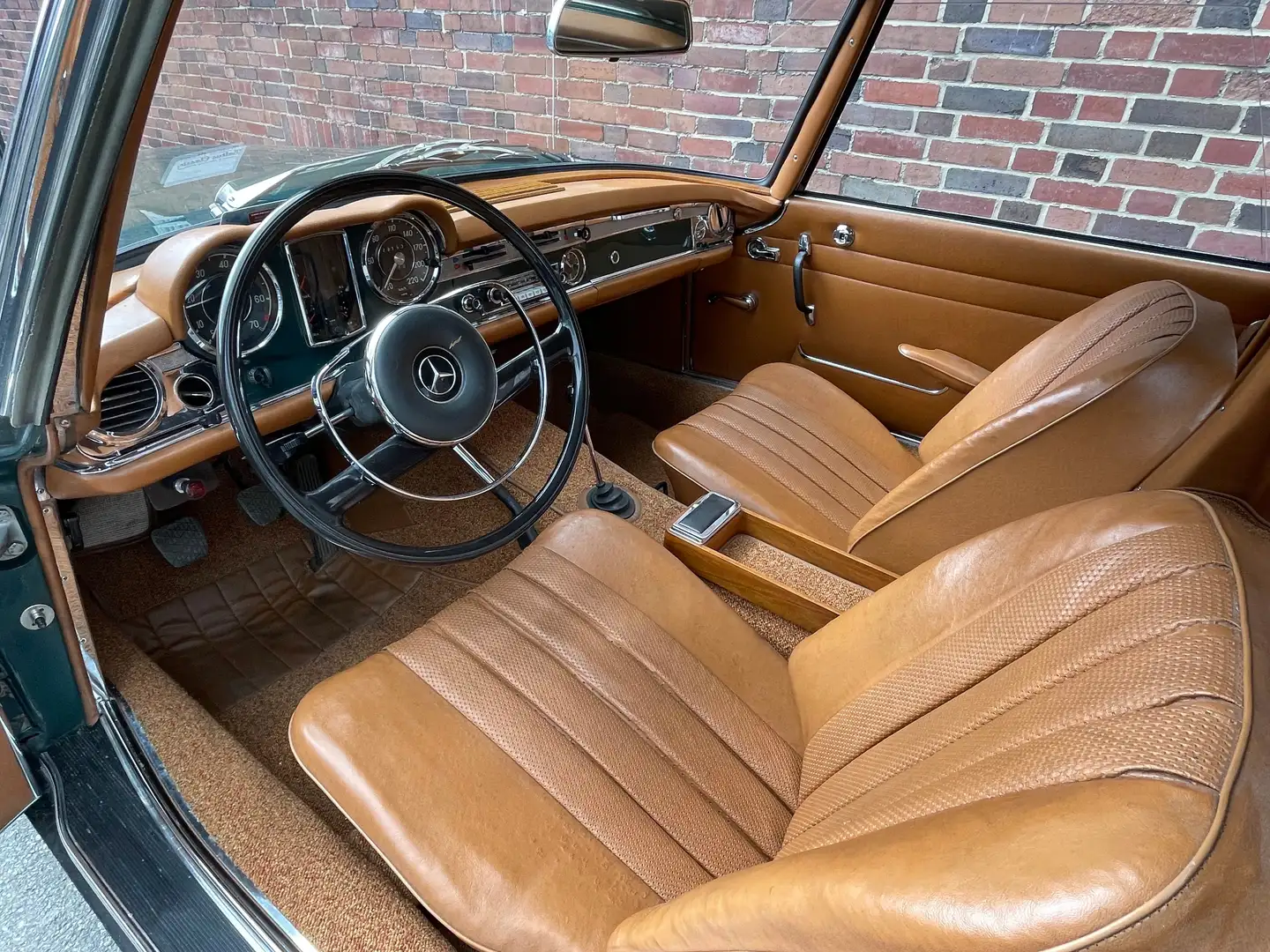 Mercedes-Benz SL 230 Pagode W113 *** deutsche Auslieferung Grün - 2