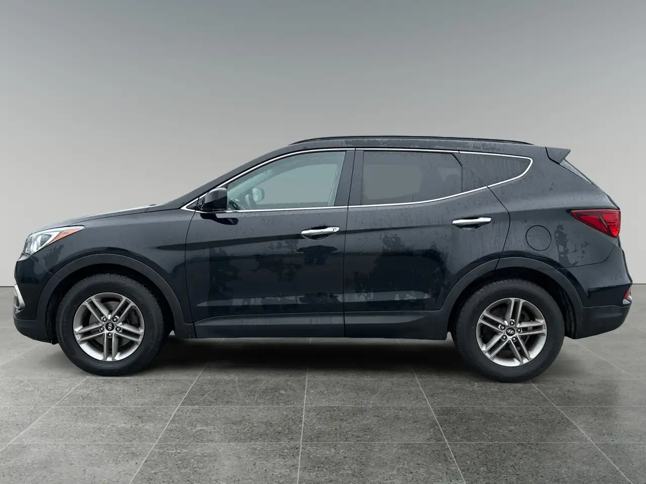 Hyundai SANTA FE photo Hyundai SANTA FE