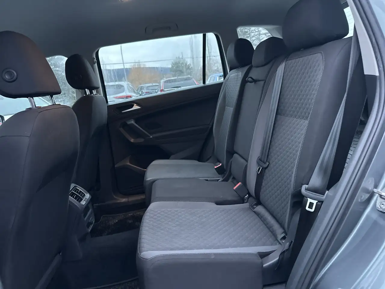 Volkswagen Tiguan снимка Volkswagen Tiguan