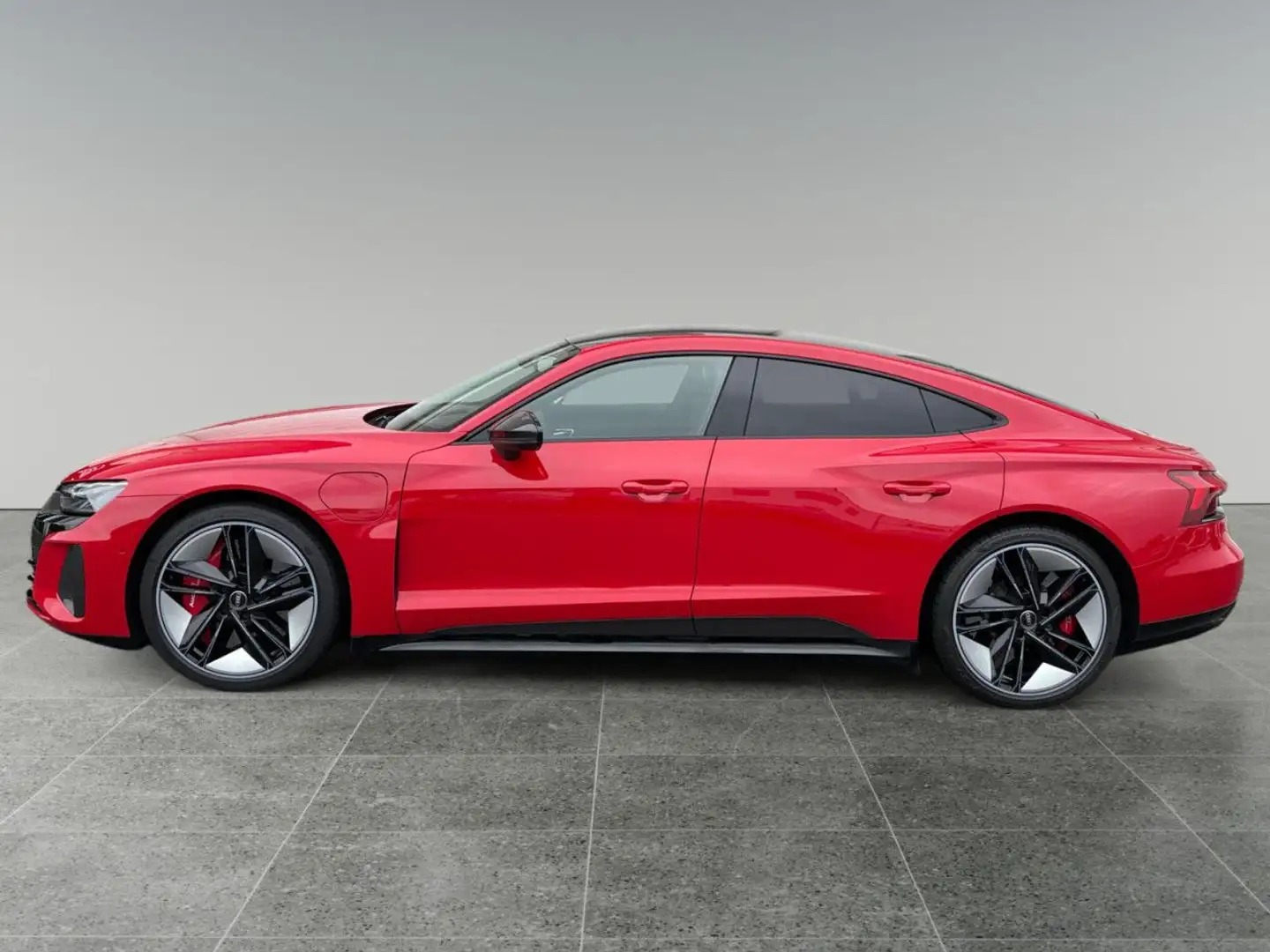 Audi e-tron GT RS NP 186.220 B+O Carbon Matrix HUD Navi Kırmızı - 2