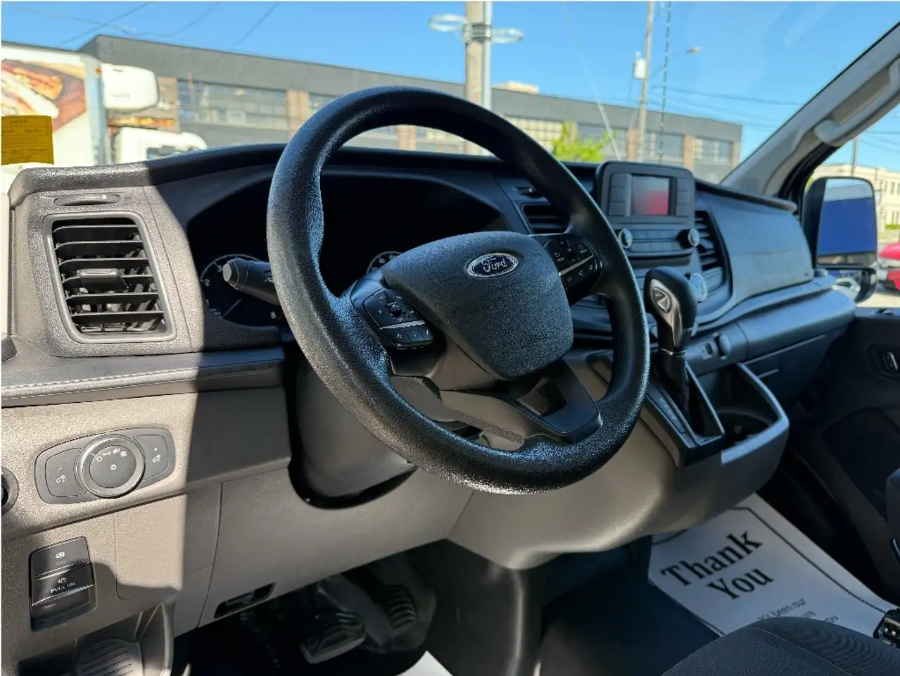 Ford Transit Cargo Van снимка Ford Transit Cargo Van