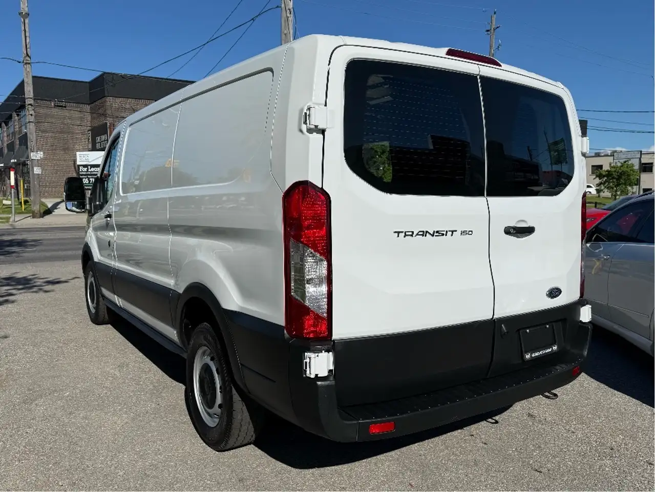 Ford Transit Cargo Van снимка Ford Transit Cargo Van