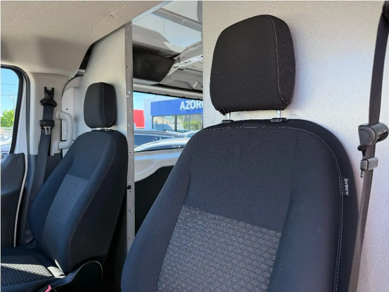 Ford Transit Cargo Van снимка Ford Transit Cargo Van