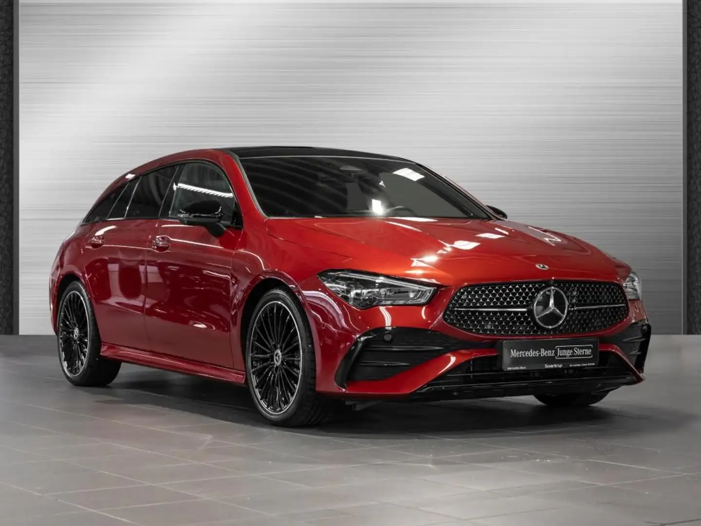 Mercedes-Benz CLA 200 SB , AMG BURM NIGHT MEMO MULTI 360 DISTR Rojo - 2