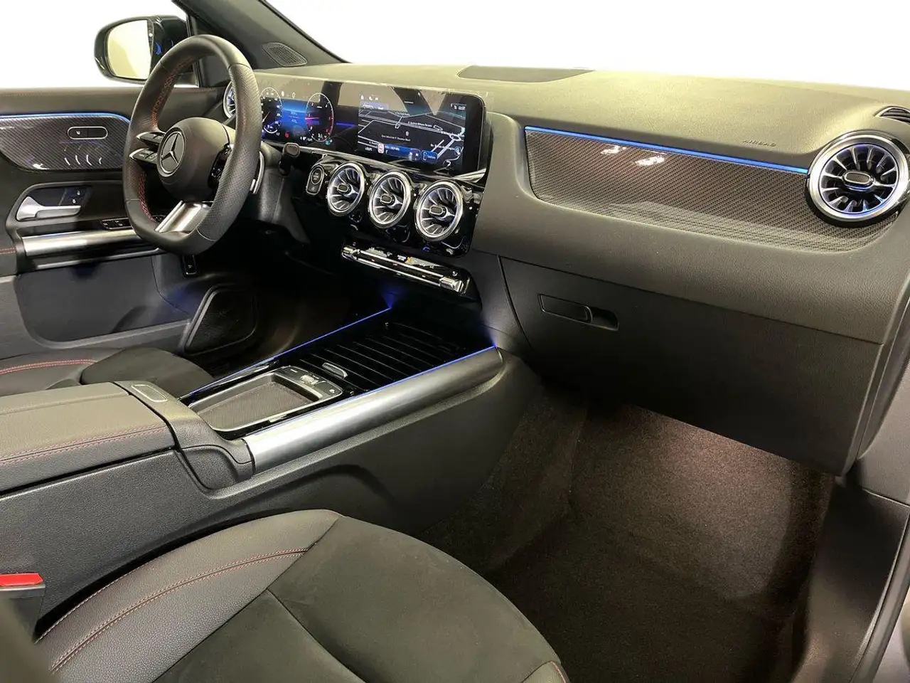 Mercedes-Benz GLA 2026 — фото 15
