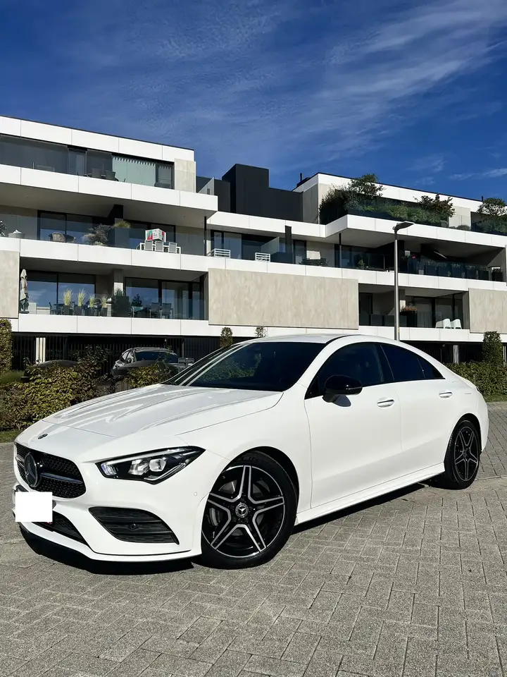 Mercedes-Benz CLA 180