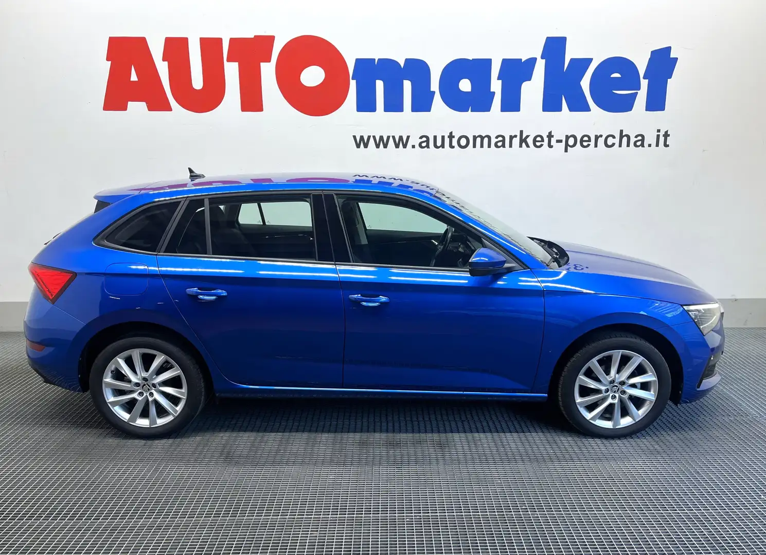 Skoda Scala 1.0 tsi Style 110cv Blu/Azzurro - 1