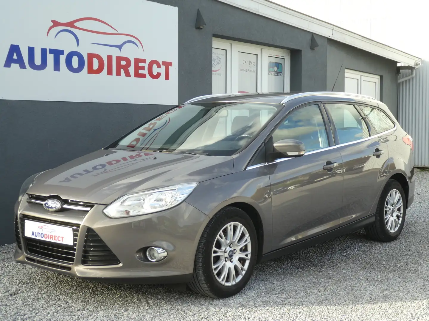 Ford Focus 1.0 EcoBoost ECO.Tech.Edition **GARANTIE 1 JAAR** Brun - 1
