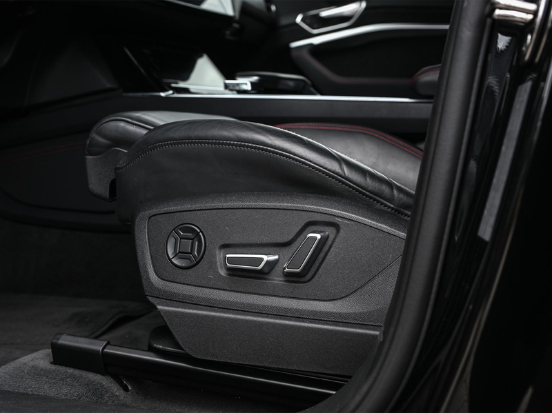 Audi Q8 e-tron Sportback S quattro SQ8 115 kWh /503PK | NL-Auto | — photo 12