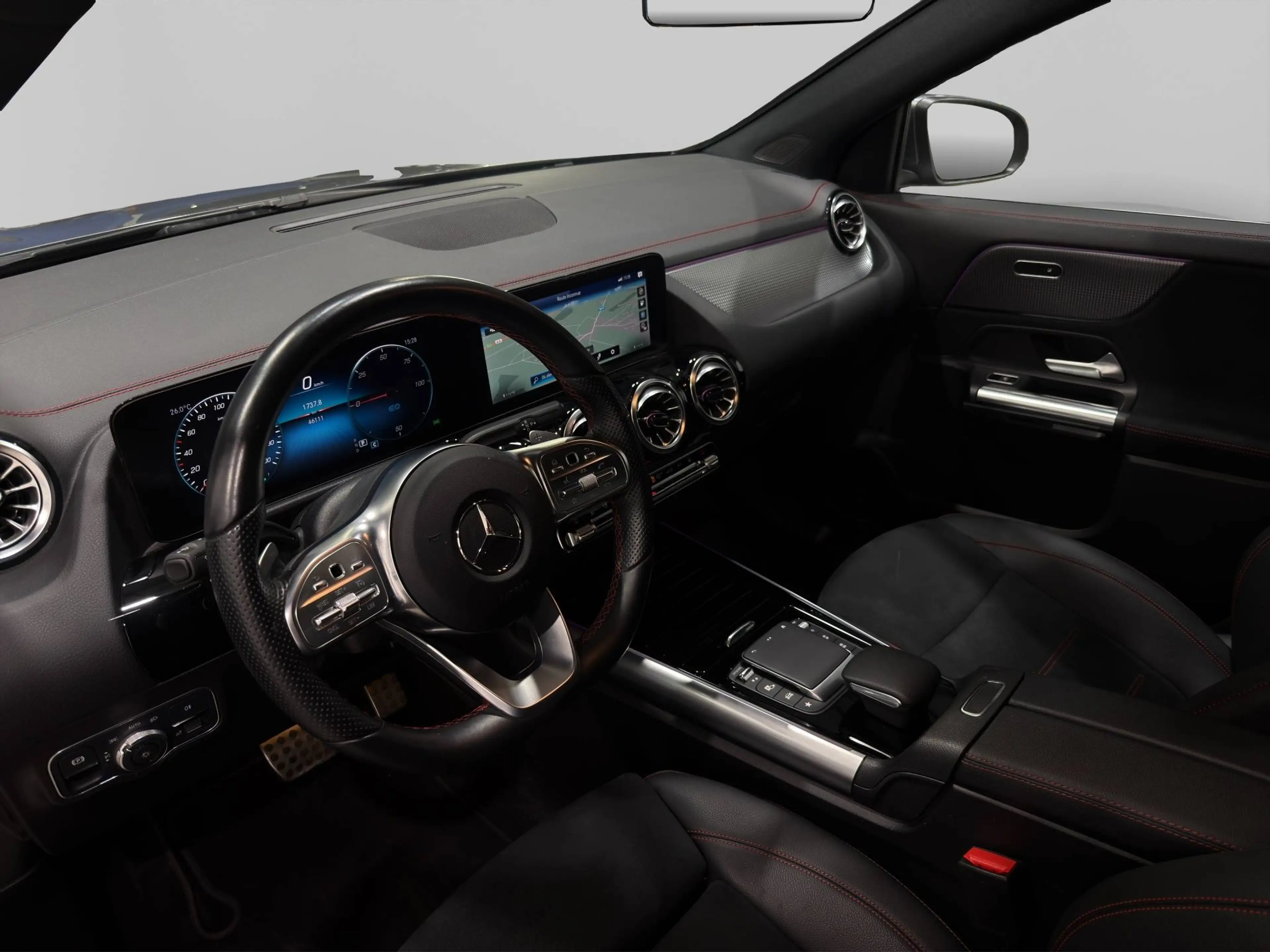 Mercedes-Benz EQA 300 300 AMG LINE 4 MATIC ***LEATHER*CAMERA*LED LIGHTING*** — photo 8