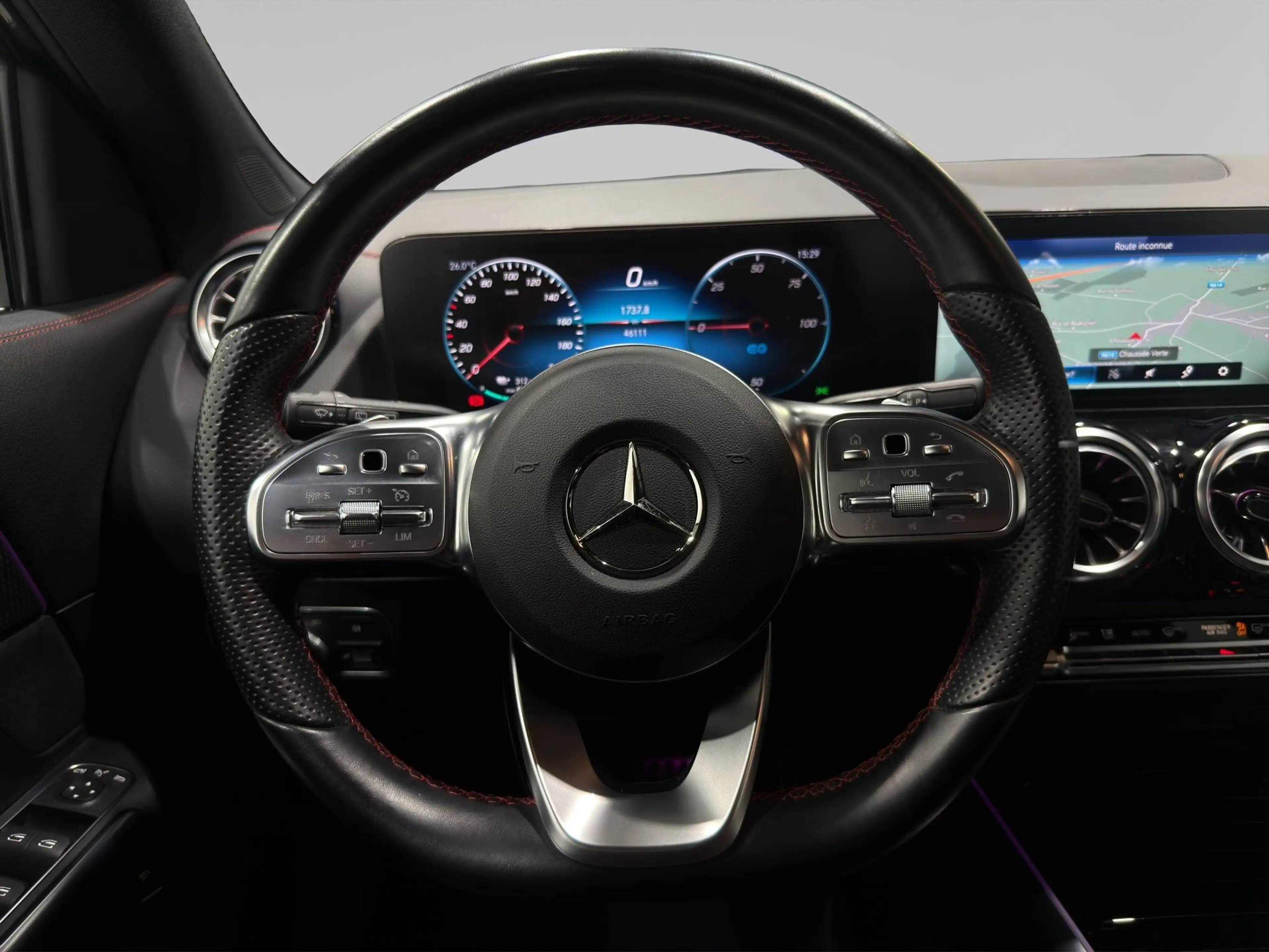 Mercedes-Benz EQA 300 300 AMG LINE 4 MATIC ***LEATHER*CAMERA*LED LIGHTING*** — photo 13