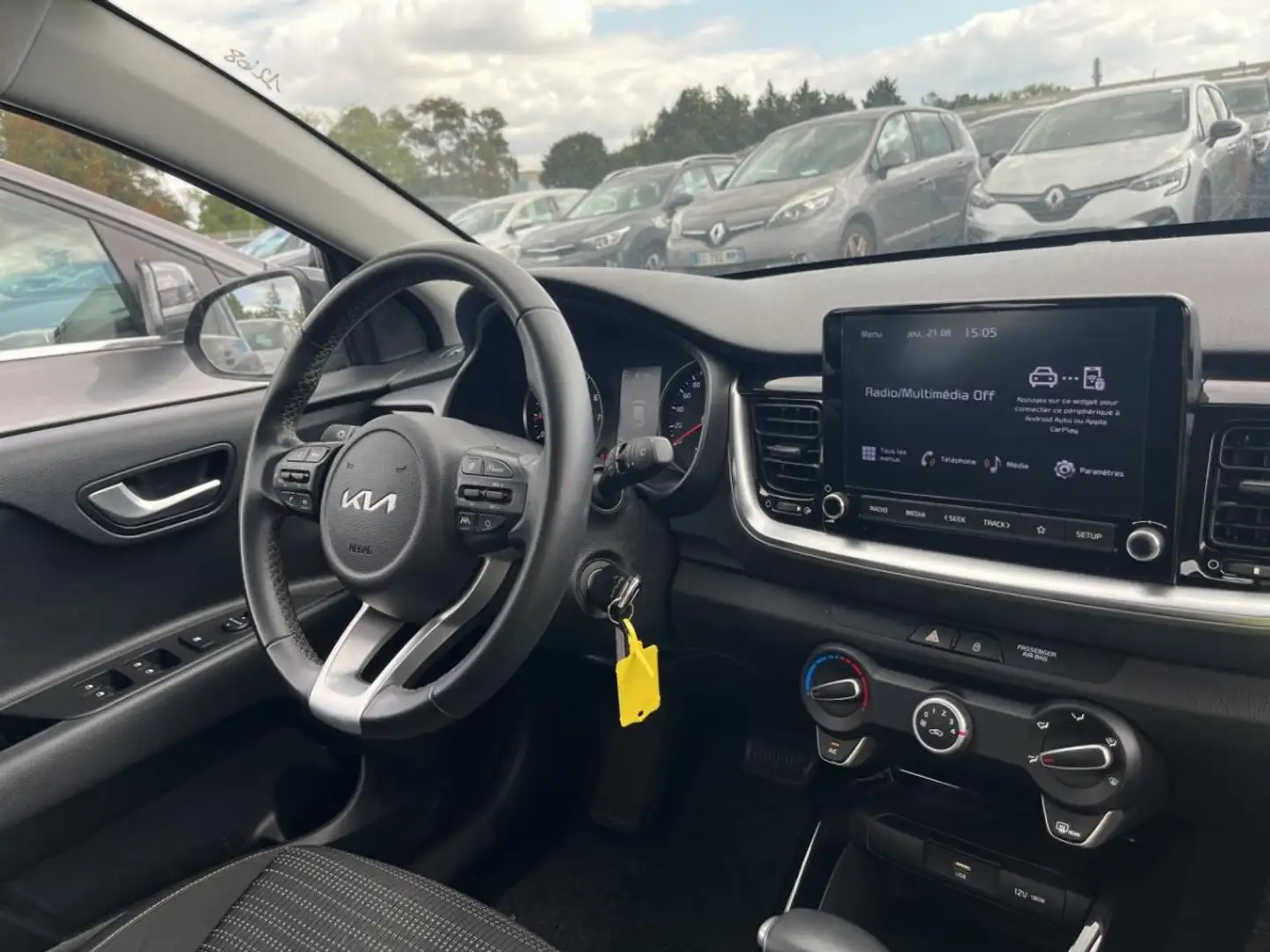 Kia Stonic 1.0 T-GDI MHEV 120 CV Gris - 2