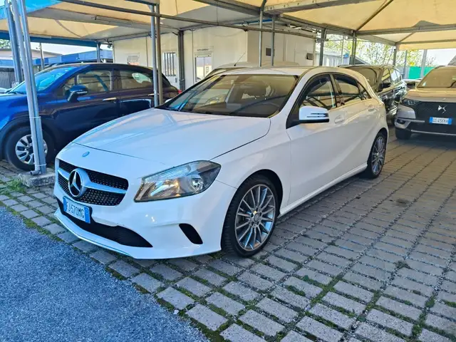Mercedes-Benz A 250 A 250 4Matic Automatic Premium