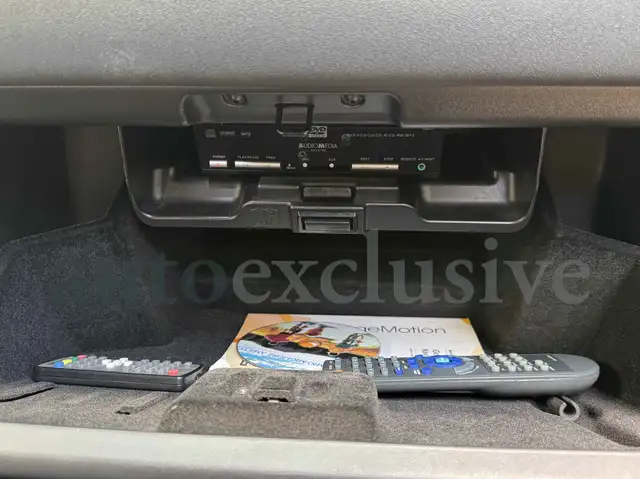 Land Rover Range Rover Evoque view 15