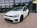 Volkswagen Golf 1.2 TSI Trend, R-Line uitgevoerd, Panodak, Navi Wit - thumbnail 1