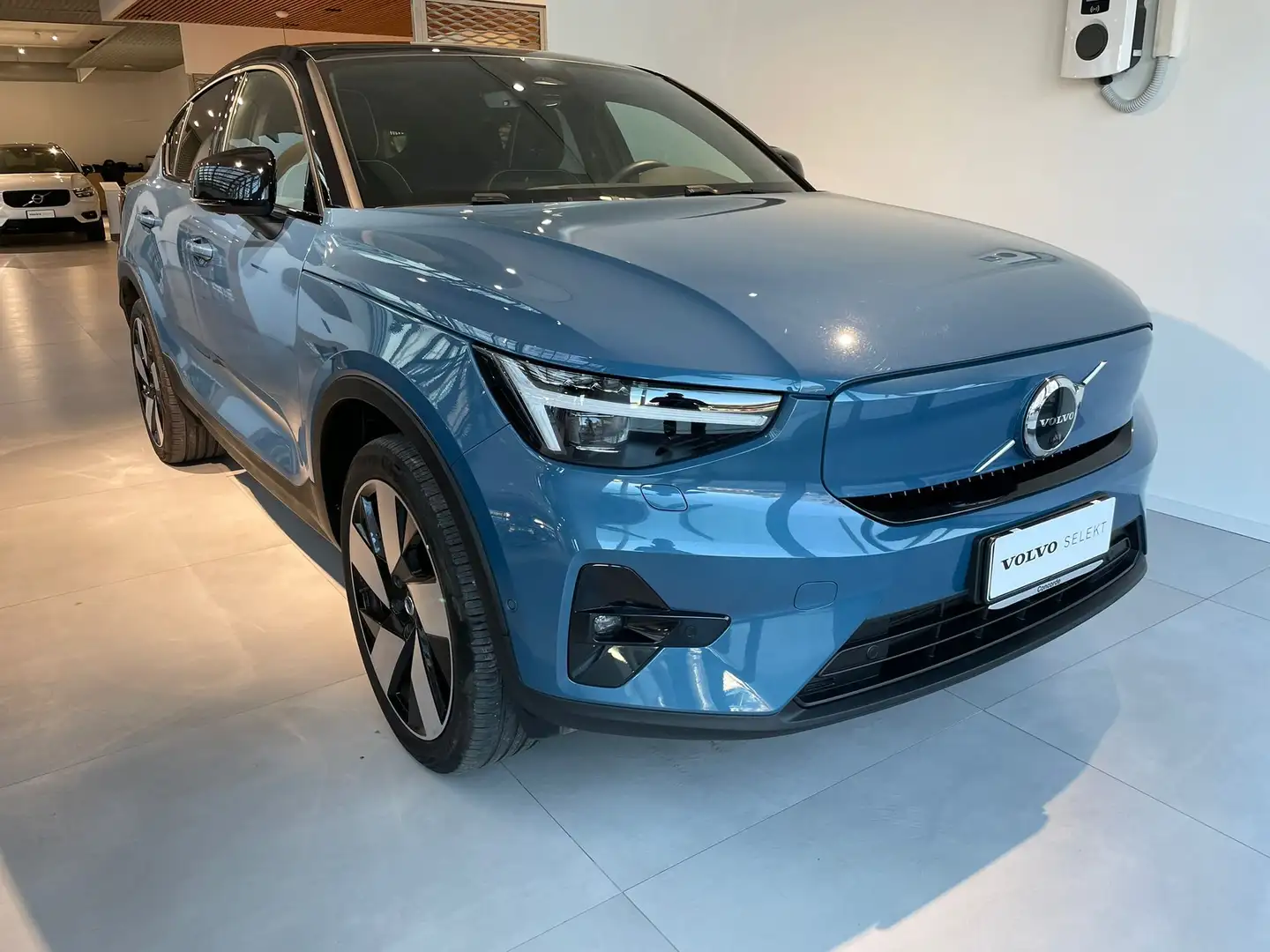 Volvo C40 C40 twin motor 1st Edition awd Kék - 1