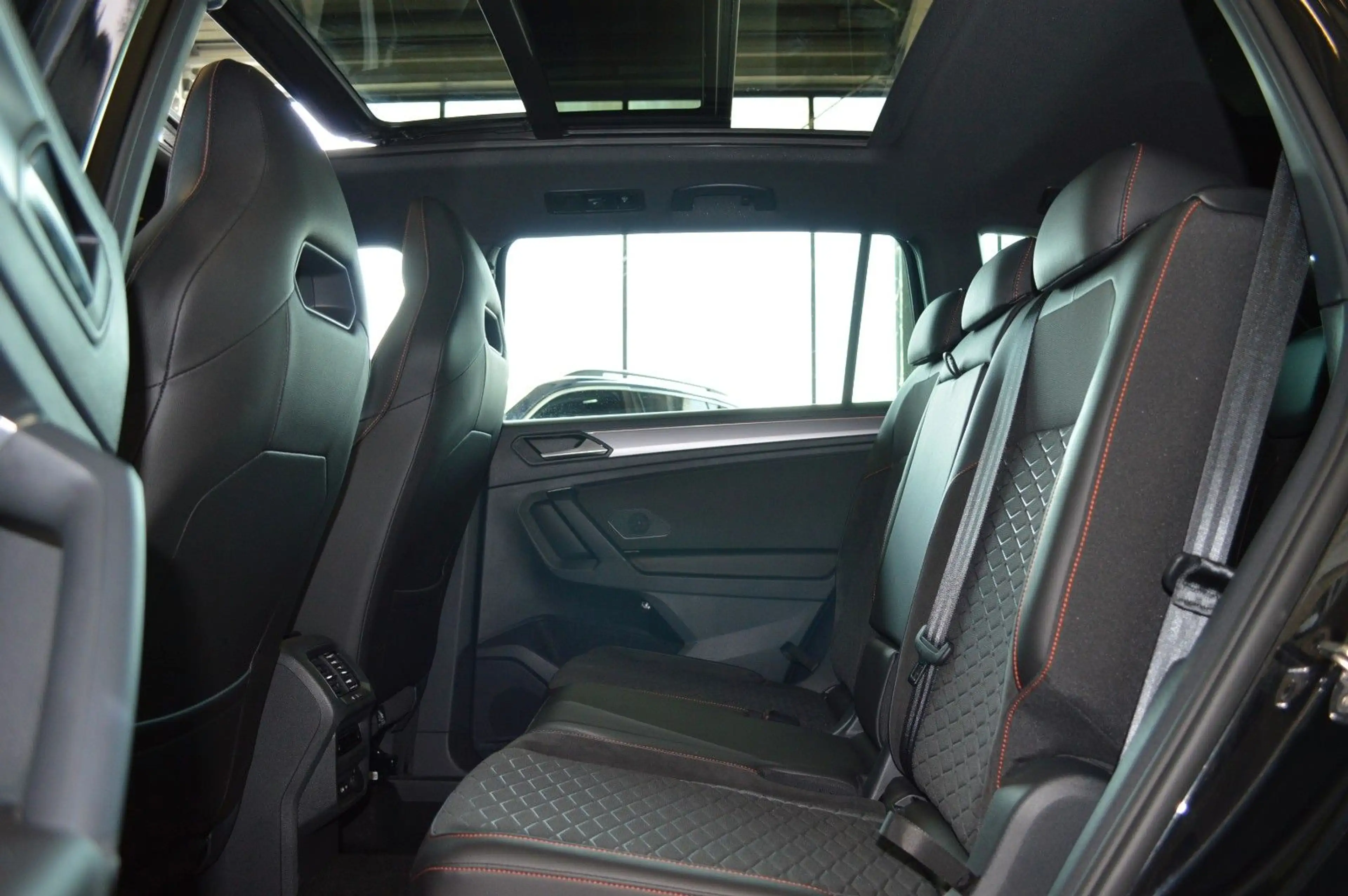 SEAT Tarraco 2.0 TDI DSG FR 4Drive 7S.|PANO|AHK|BEATS — photo 10
