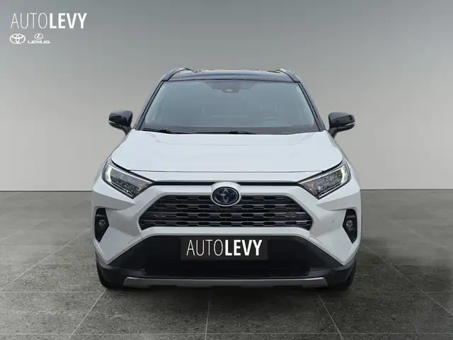 Toyota RAV4 view 9