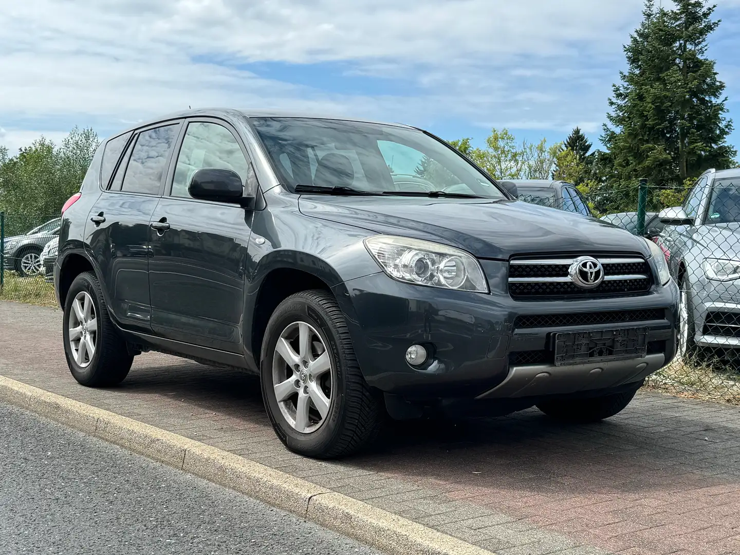 Toyota RAV 4 Team 4x4 AHK Klima Motor & Getriebe TOP Gris - 2