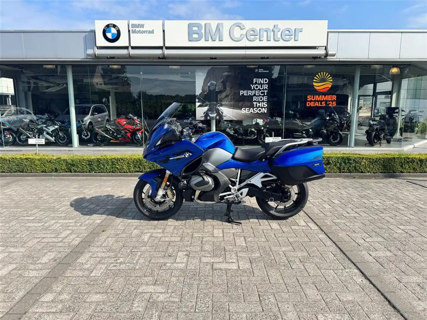 BMW R 1250 RT SUMMER DEAL Bleu - 1