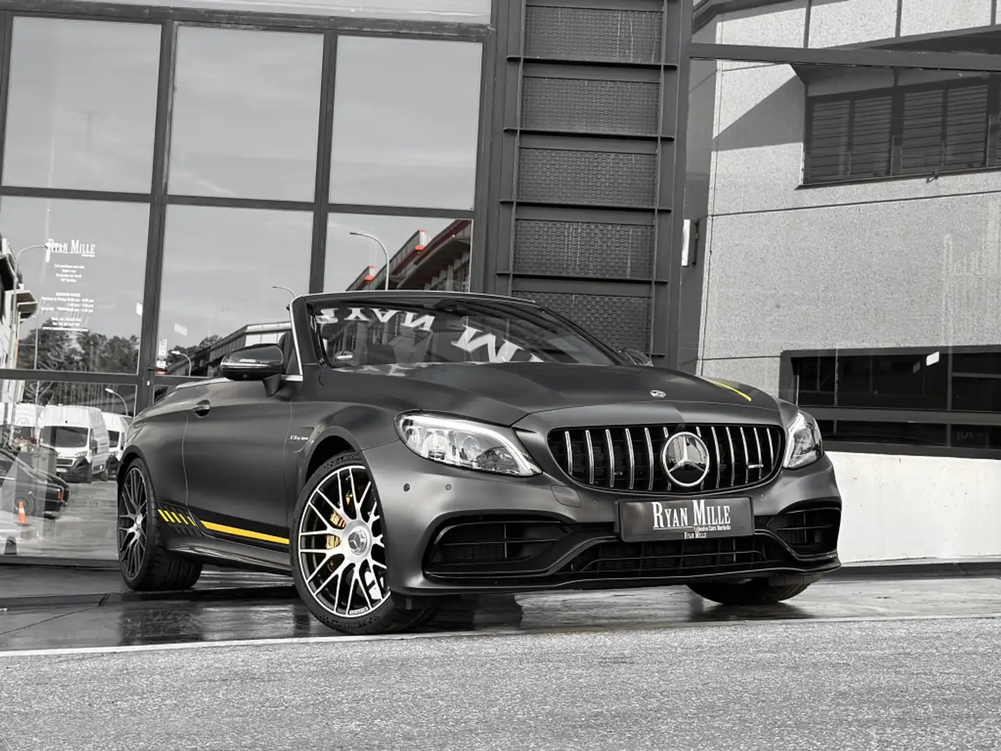 Mercedes-Benz C 63 AMG Cabrio S Speedshift MCT 9G Gris - 1