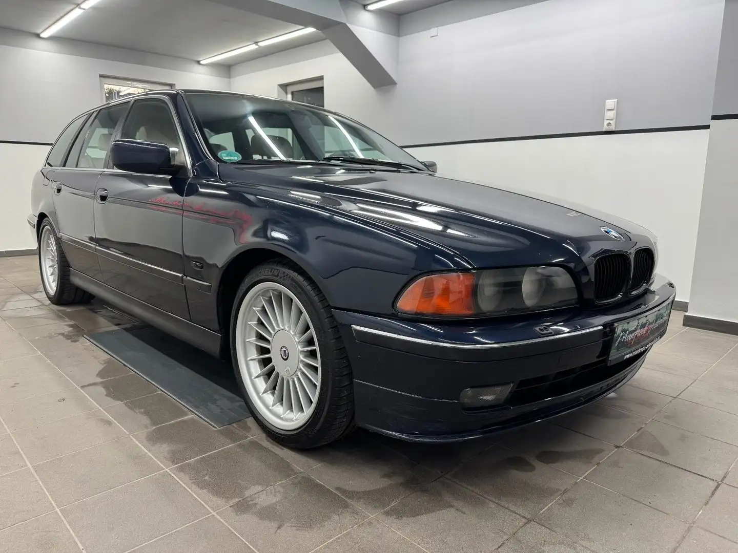 Alpina B10 V8 4.6 Touring Auto/Standhz./Sitzhz./Memory/ Blau - 2