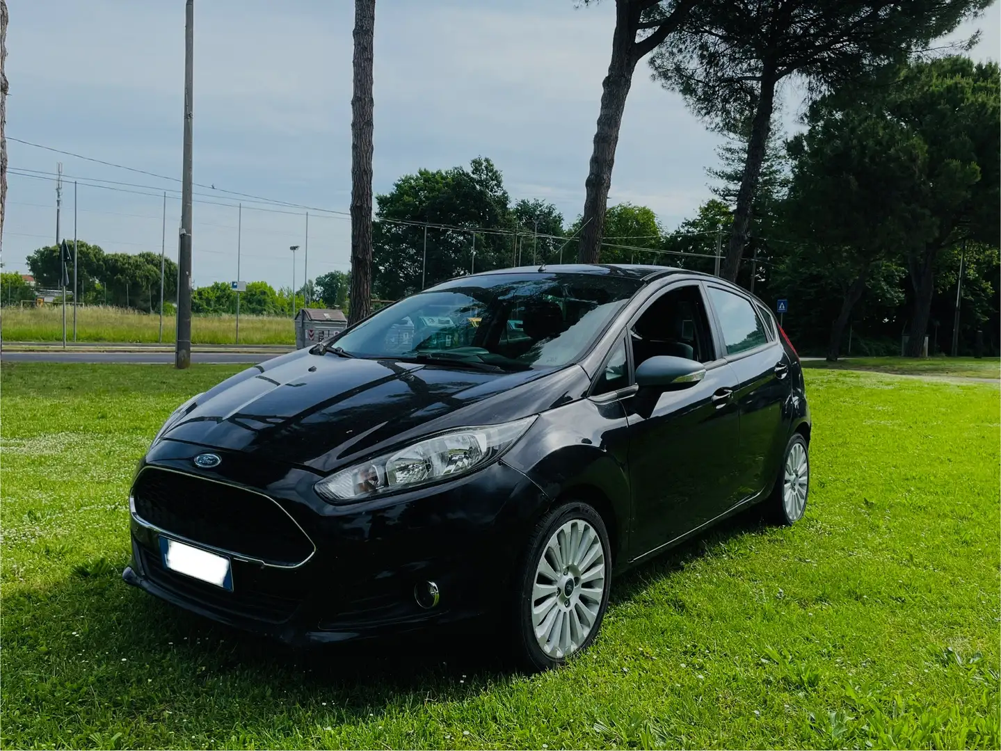 Ford Fiesta 1.4 TDCI 69 CV TITANIUM NEOPATENTATI Nero - 2