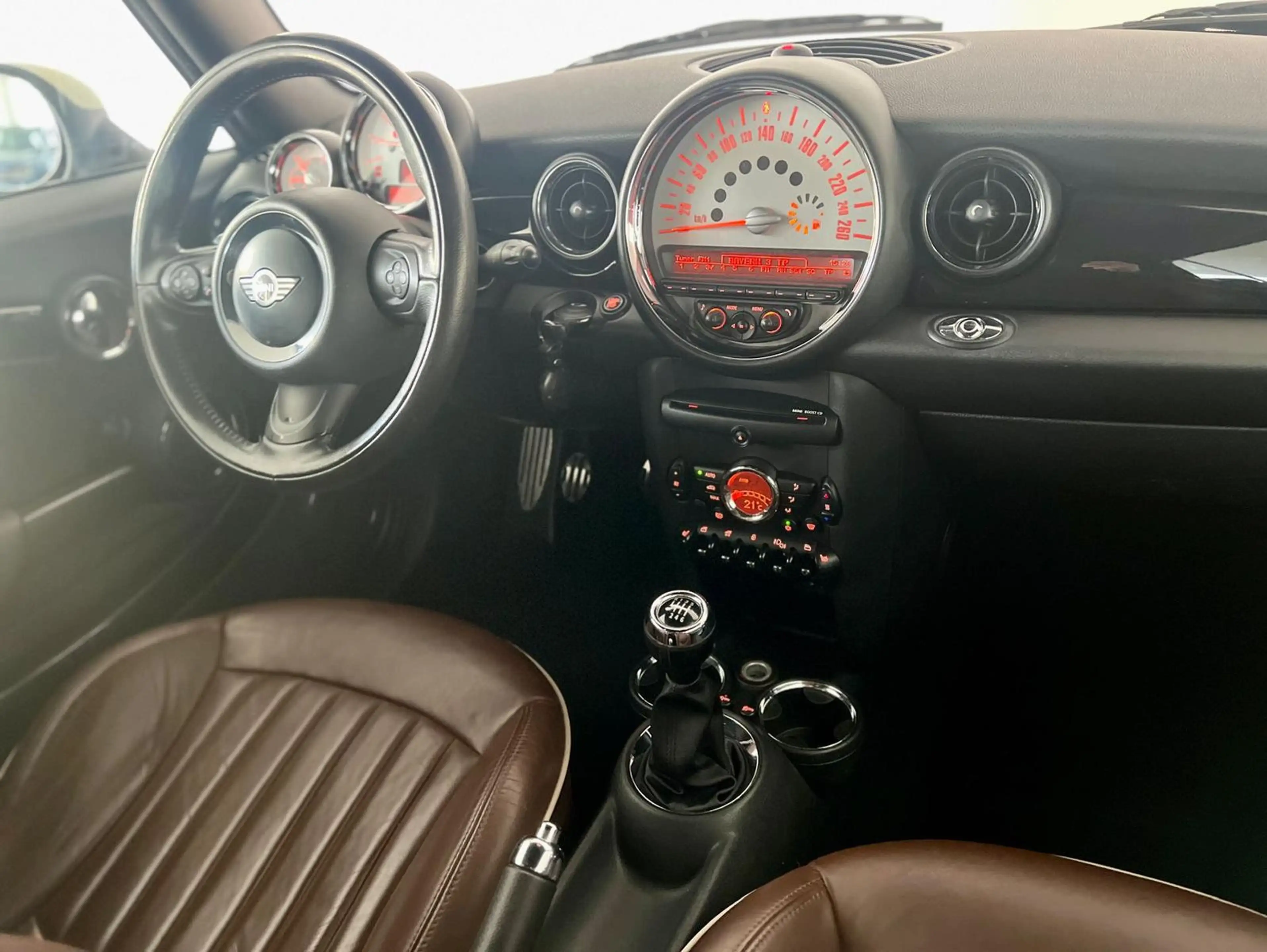 MINI Cooper S Cabrio Chilli Temp Leder Shz PDC — photo 15