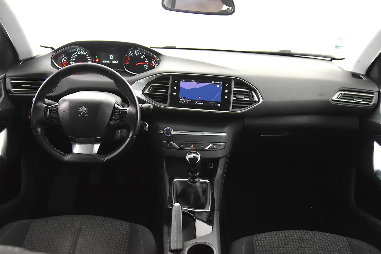 Peugeot 308 308 — photo 14