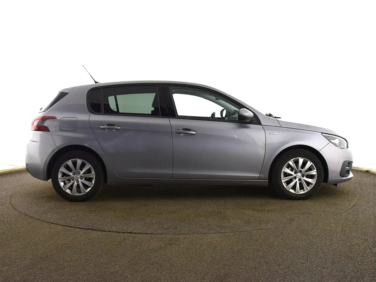 Peugeot 308 308 — photo 4