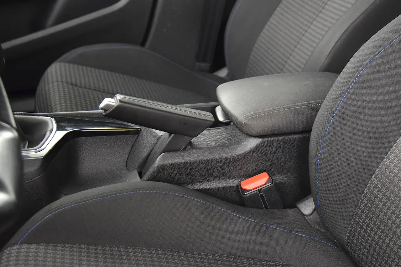Peugeot 308 308 — photo 28