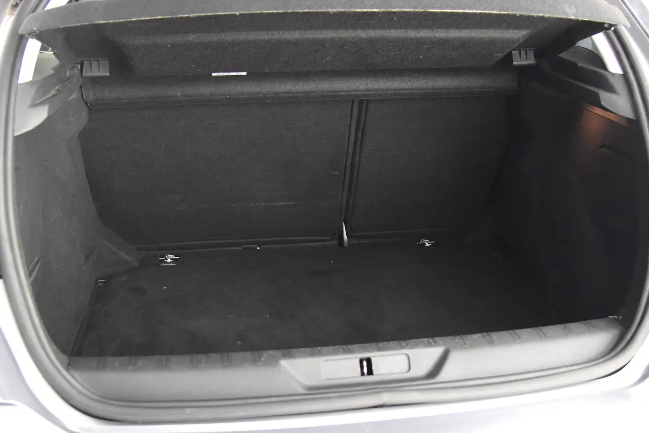 Peugeot 308 308 — photo 30