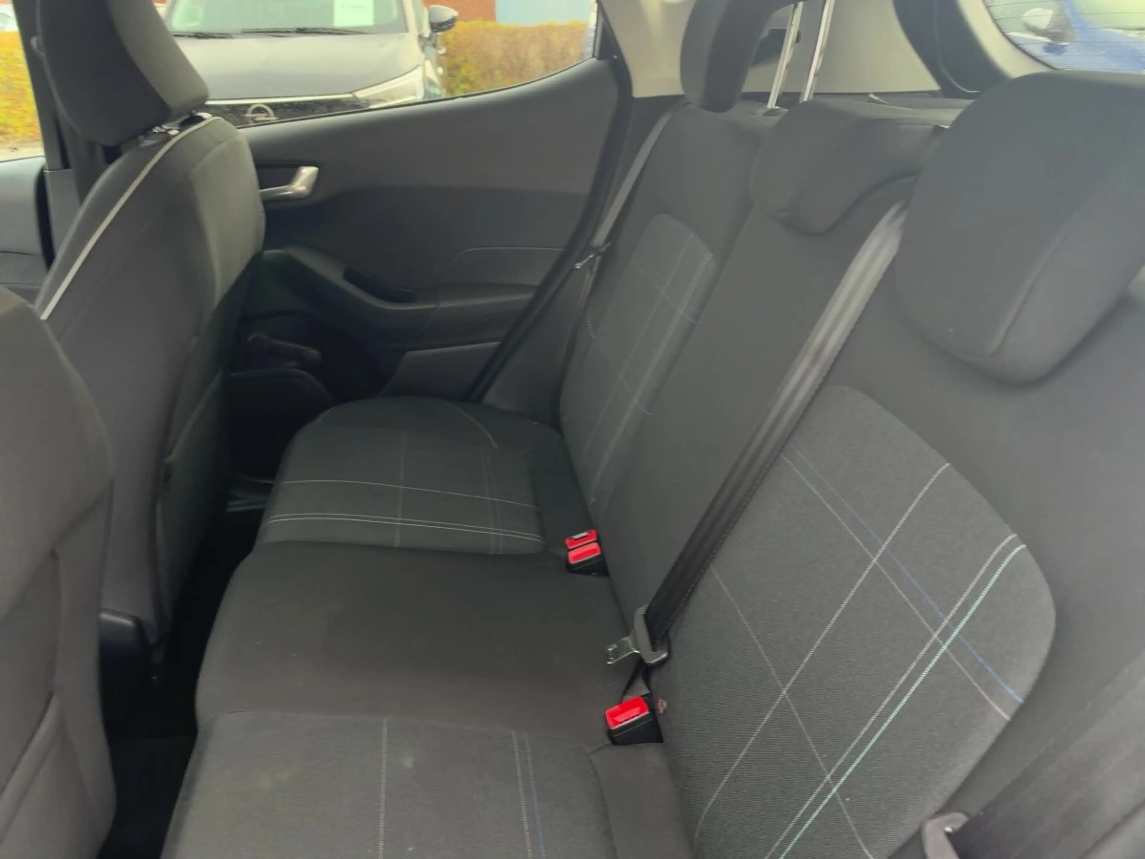 Ford Fiesta 1.0 EcoBoost Cool & Connect Navi+SHZ — photo 10