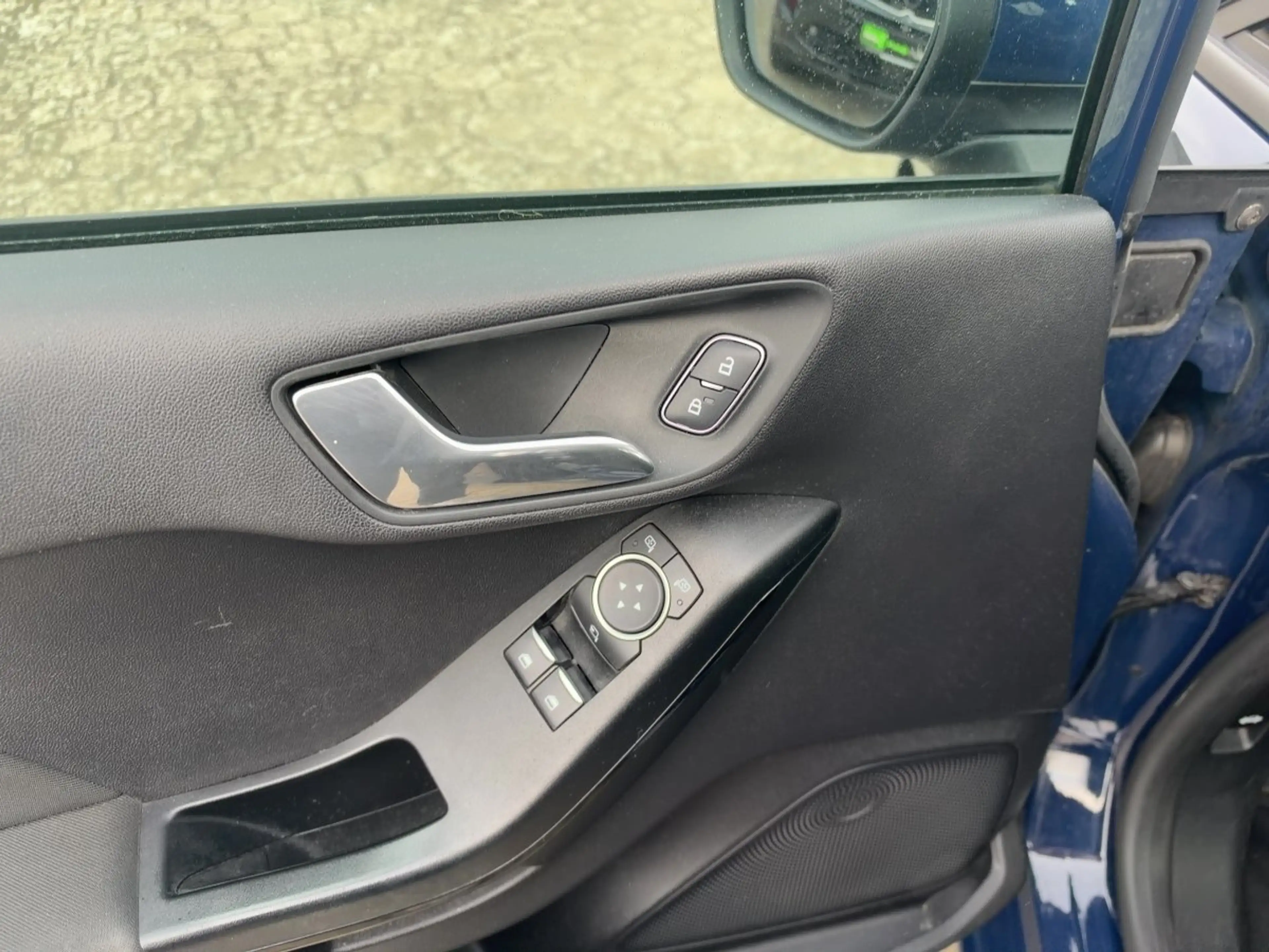 Ford Fiesta 1.0 EcoBoost Cool & Connect Navi+SHZ — photo 15