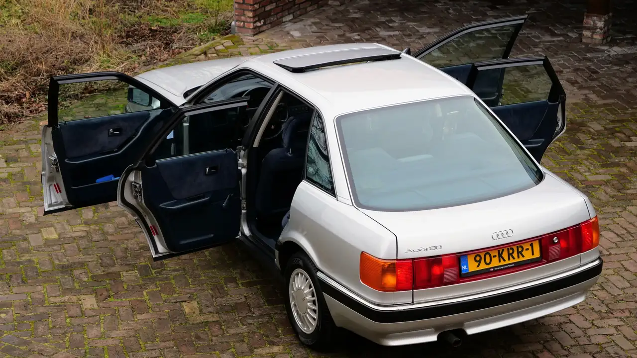 Audi 90 2.0 vijfcilinder (1989) | origineel | 181.020 km, foto 10