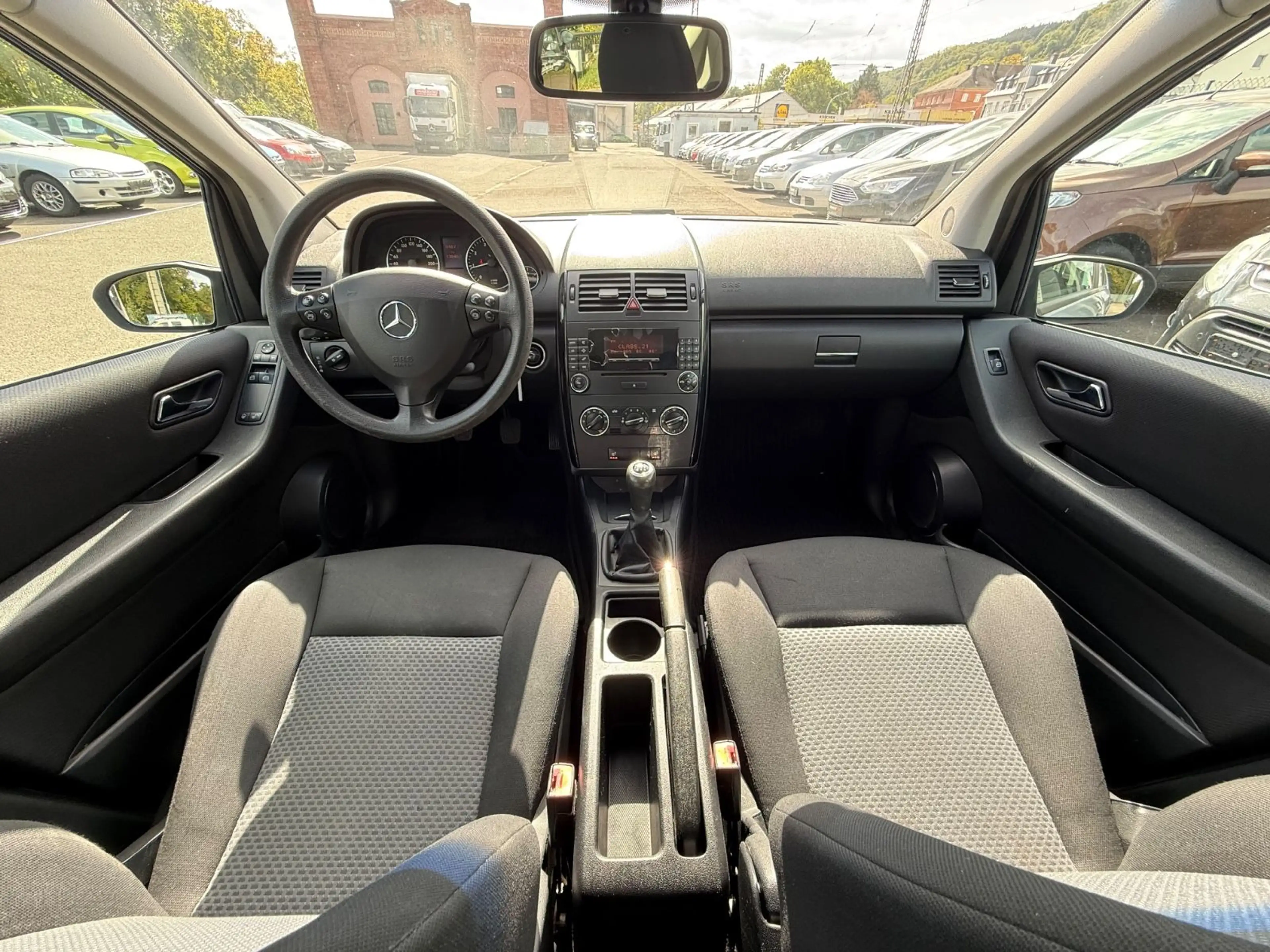 Mercedes-Benz A 150 5-türig! 1.Hand! TÜV NEU! — photo 15