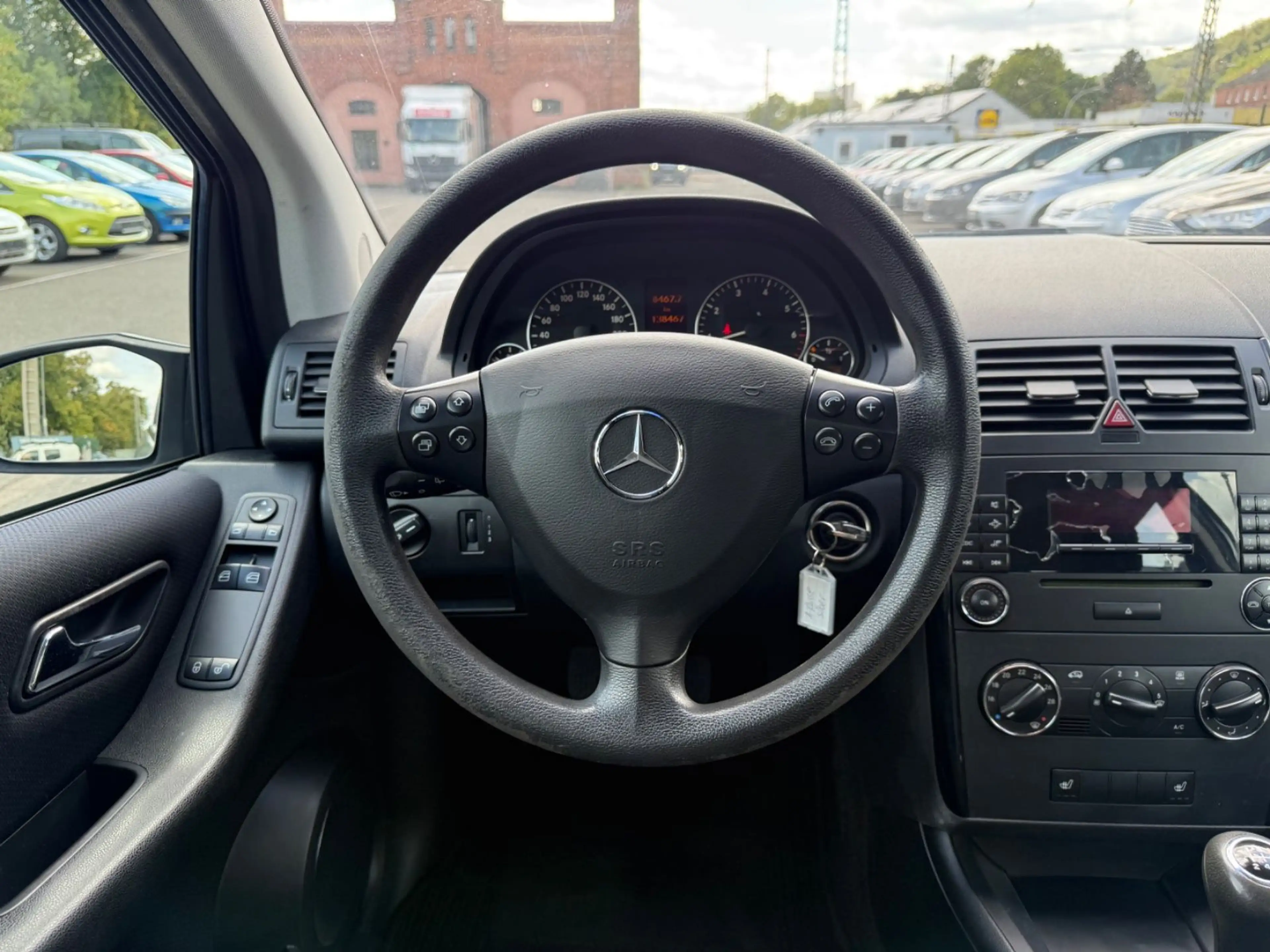Mercedes-Benz A 150 5-türig! 1.Hand! TÜV NEU! — photo 12