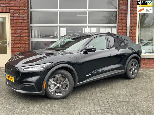 Ford Mustang Mach-E RWD 75 kWh | SOH 85% | Leder | Camera | Incl. BTW