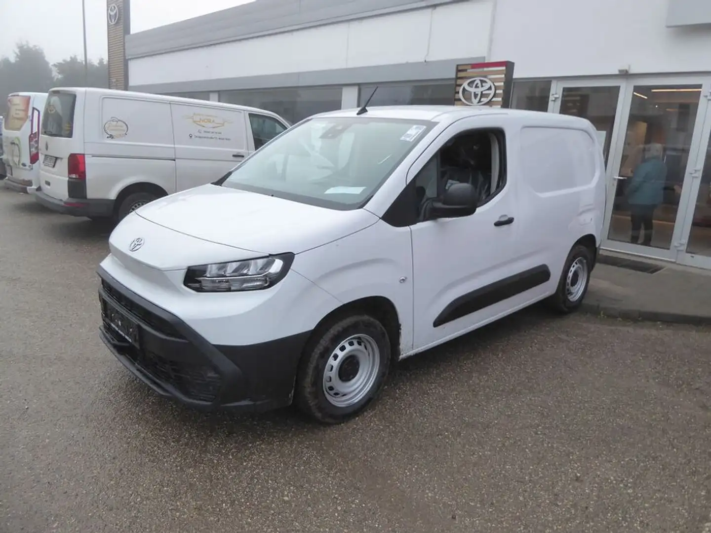 Toyota Proace City ProWork L1 1,5 D4D 102 Weiß - 2